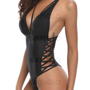 Maillot de bain couleur unie une pièce
