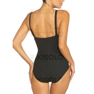 maillot de bain dos nu femme