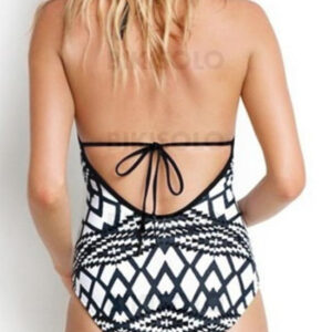 dos nu col V maillot une pièce