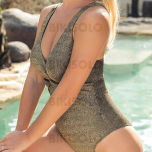 maillot de bain femme jambe haute