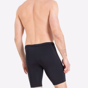 Maillot de bain moderne et sportif