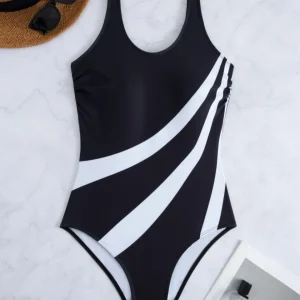 Élégant maillot de bain une pièce chic et sculptant