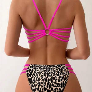 Maillot de bain tanga échancré Léopard