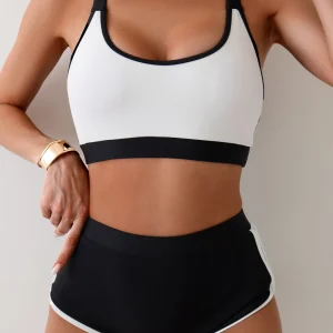 Maillot de bain brassière shorty chic pour femmes