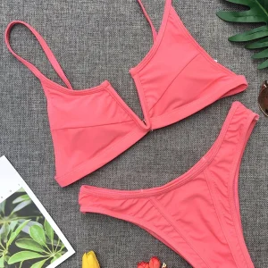 Maillot de Bain String Brésilien Élégant