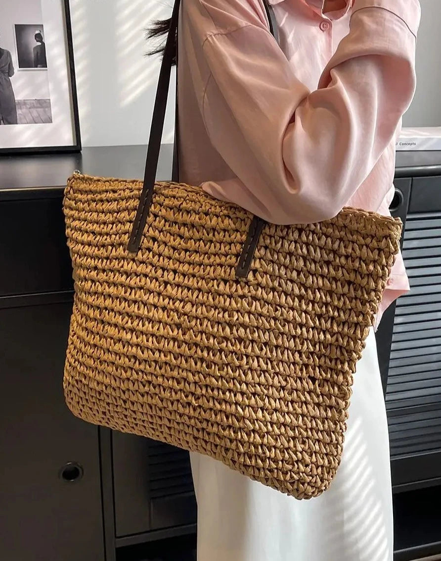 Sac de plage Antonia en osier tressé