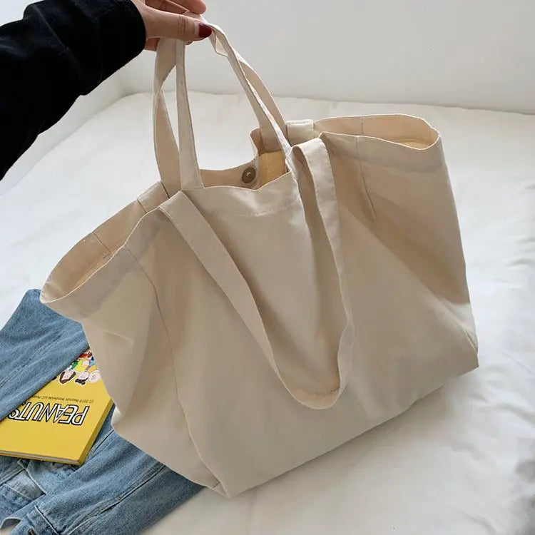 Sac Summer avec accessoires de plage à l'intérieur