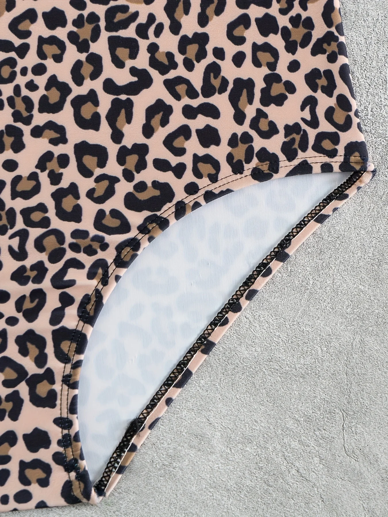 Maillot de Bain Fille léopard chic – Image 4