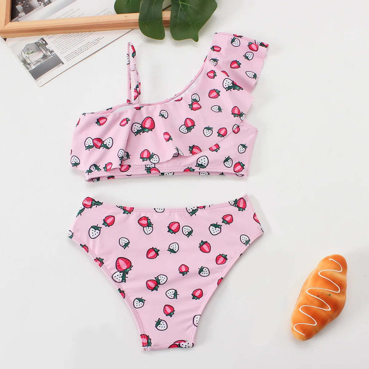 Maillot de Bain Fille Volants Élégance – Image 4