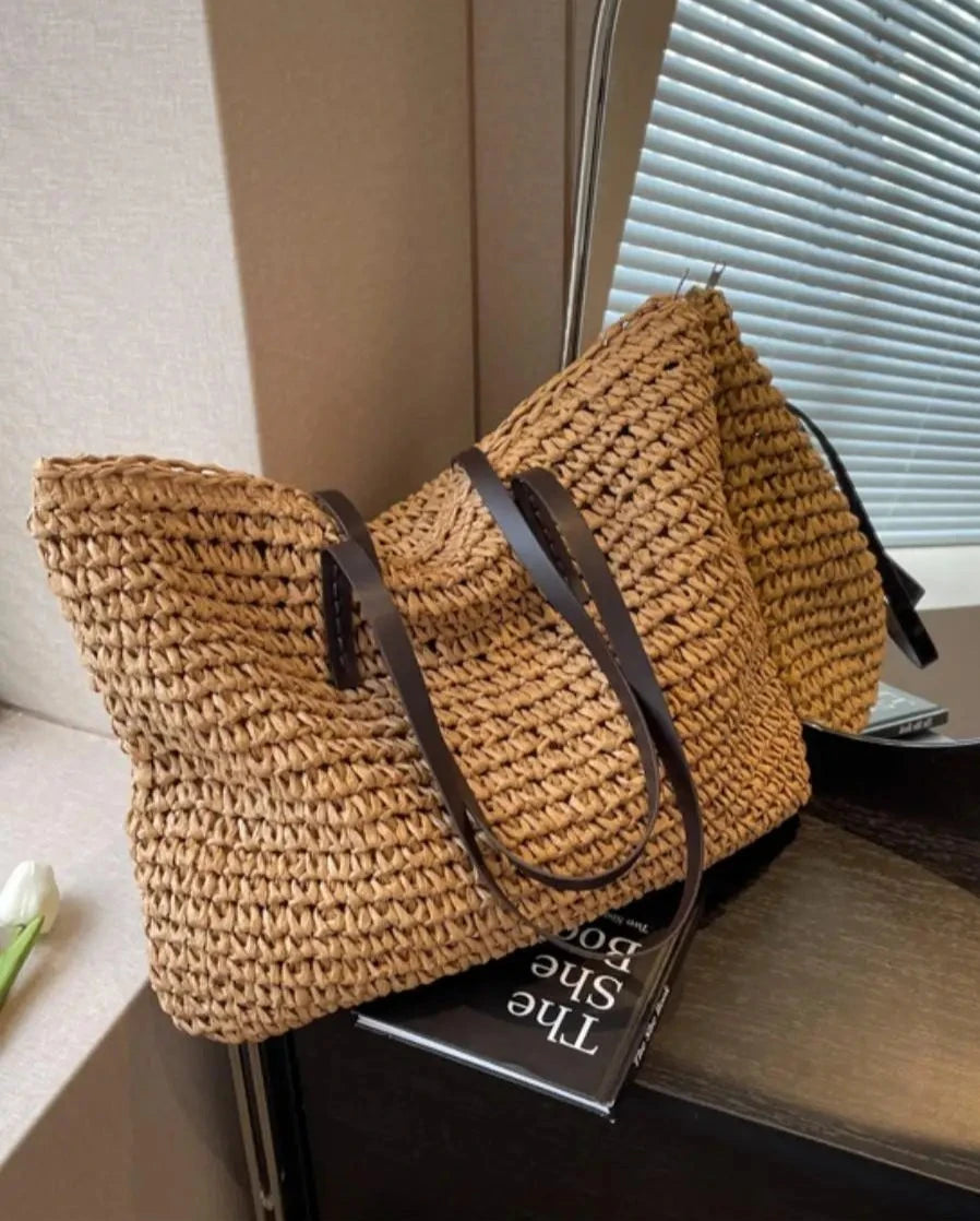 Sac de plage en osier élégant pour l'été