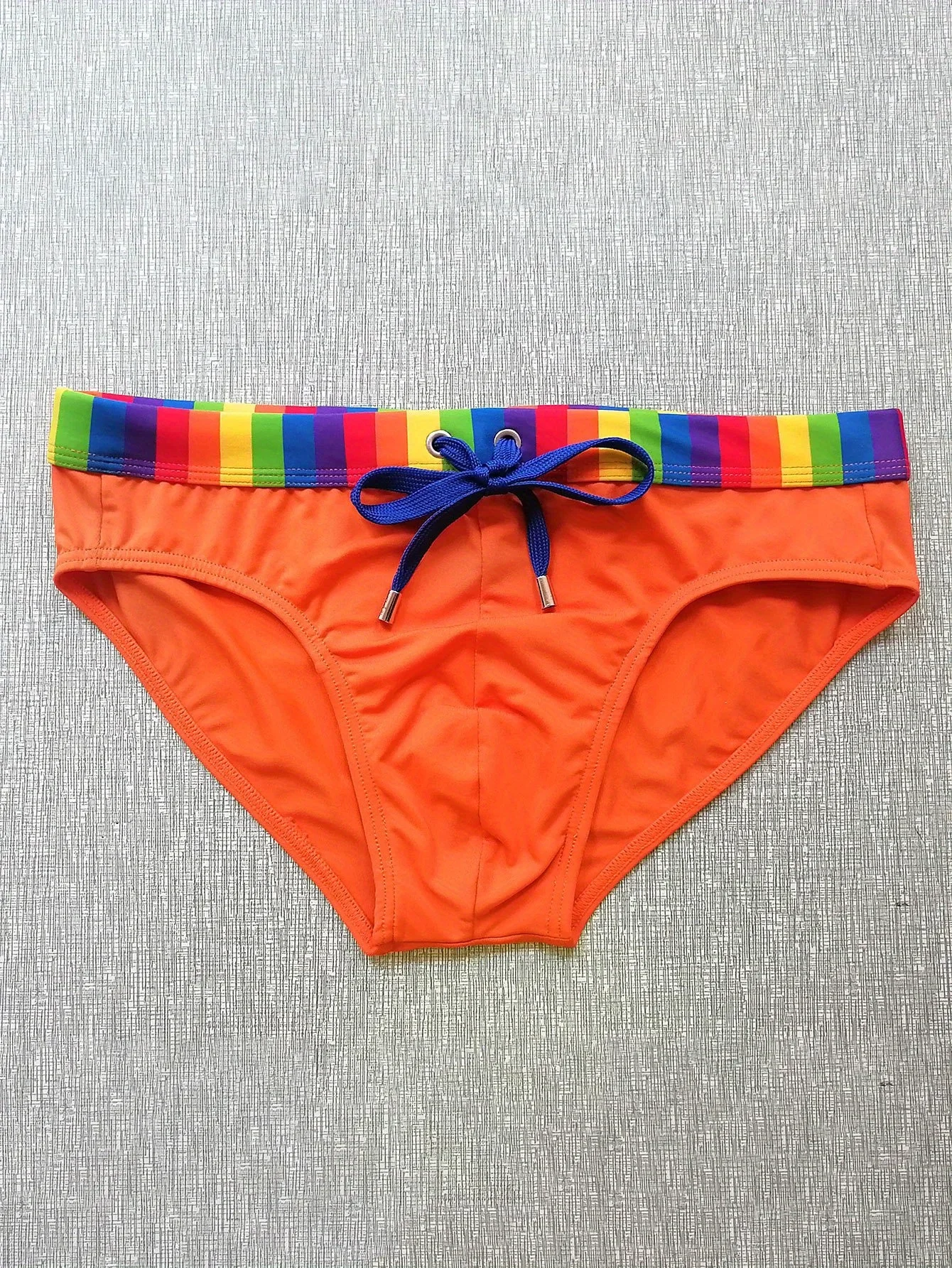 Slip de Bain Homme Rainbow Fit Avec Coque – Image 13