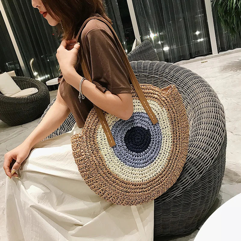 Sac de plage Volterra avec serviette et lunettes de soleil