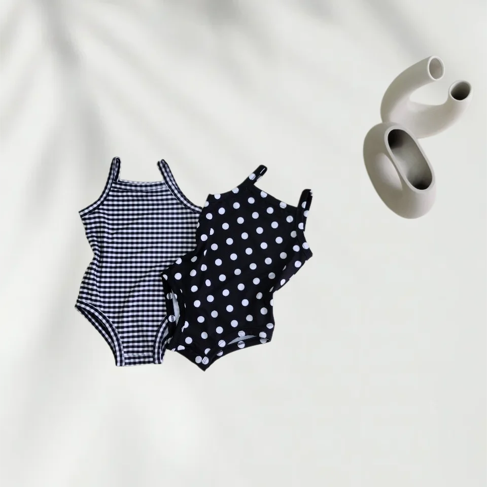 Maillot de Bain bébé Fille avec bob – Image 4