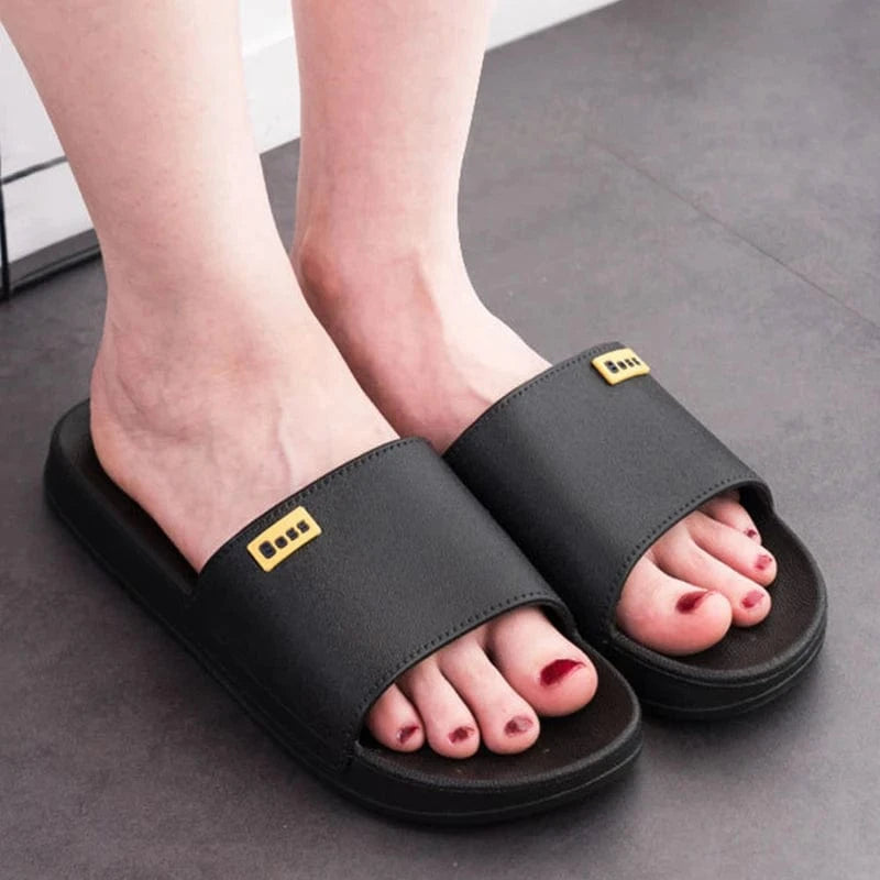Chaussures d'été homme tendances pour la plage