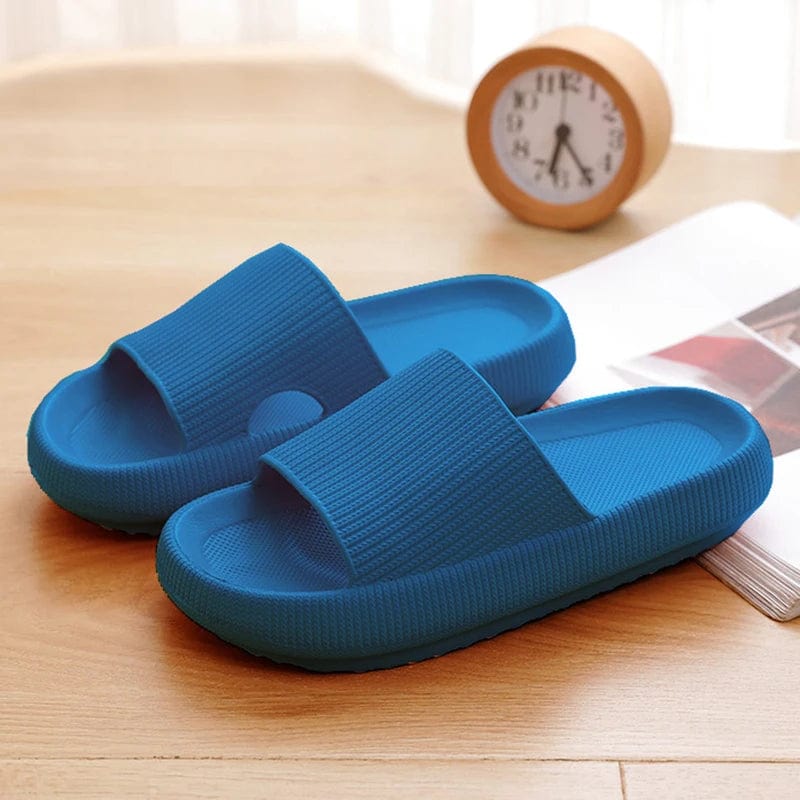Tongs de plage colorées pour toute la famille