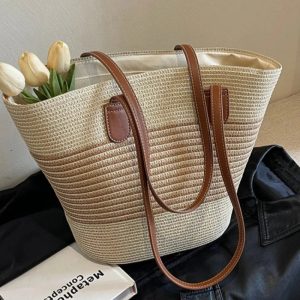 Panier de plage en paille avec anses tressées