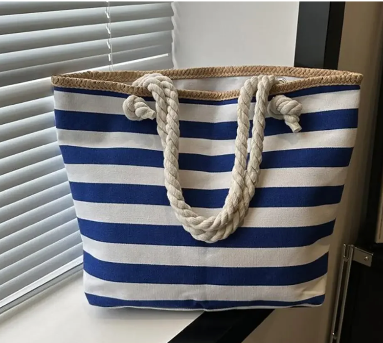 Vue de face du sac de plage Kyra avec fermeture éclair